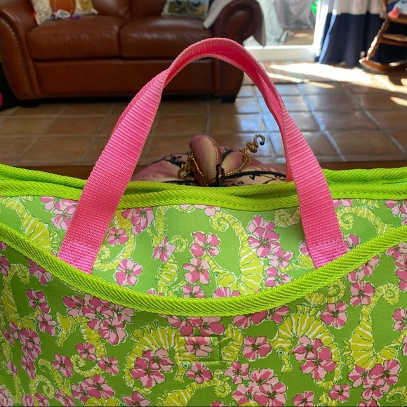 Lilly Pulitzer Laptop Case - Picture 2 of 11